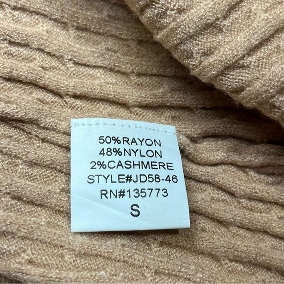 Olivaceous Tan Stretch Cable Knit Long Sleeve Sweater Mini Dress Small - Picture 5 of 9